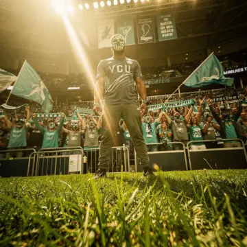 Nick Bosa of the San Francisco 49ers in pass rush stance during an NFL game in 2025