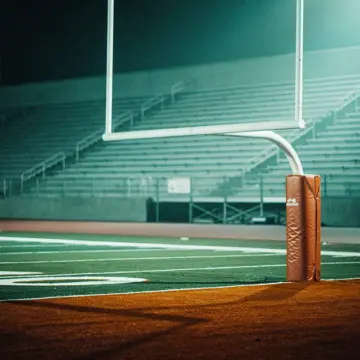 Las Vegas Raiders defensive end Maxx Crosby in silver and black uniform during an NFL game